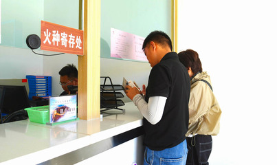 中國·山丹-積“微”致著 “精”雕細琢--“微改精提”助力山丹馬場旅游煥新 智能寄存設(shè)備